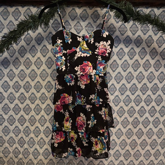 Aeropostale Mini Floral Dress Size XS - Picture 2 of 7